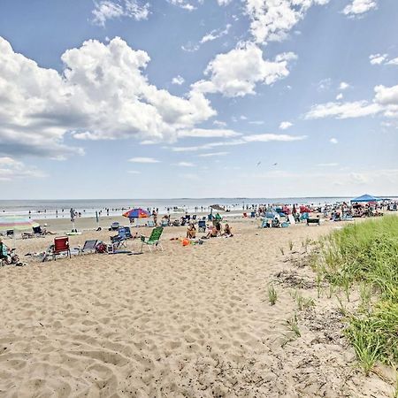 Old Orchard Beach Home With Patio Walk To Beach エクステリア 写真