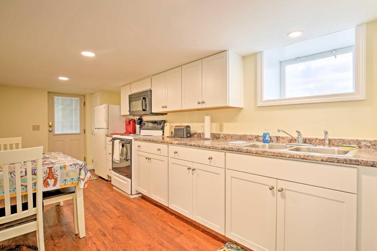 Old Orchard Beach Home With Patio Walk To Beach エクステリア 写真